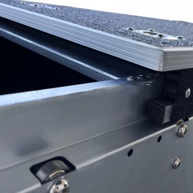Cassetto incorporato off-road